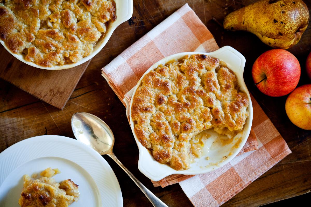 Vegan Peach Cobbler