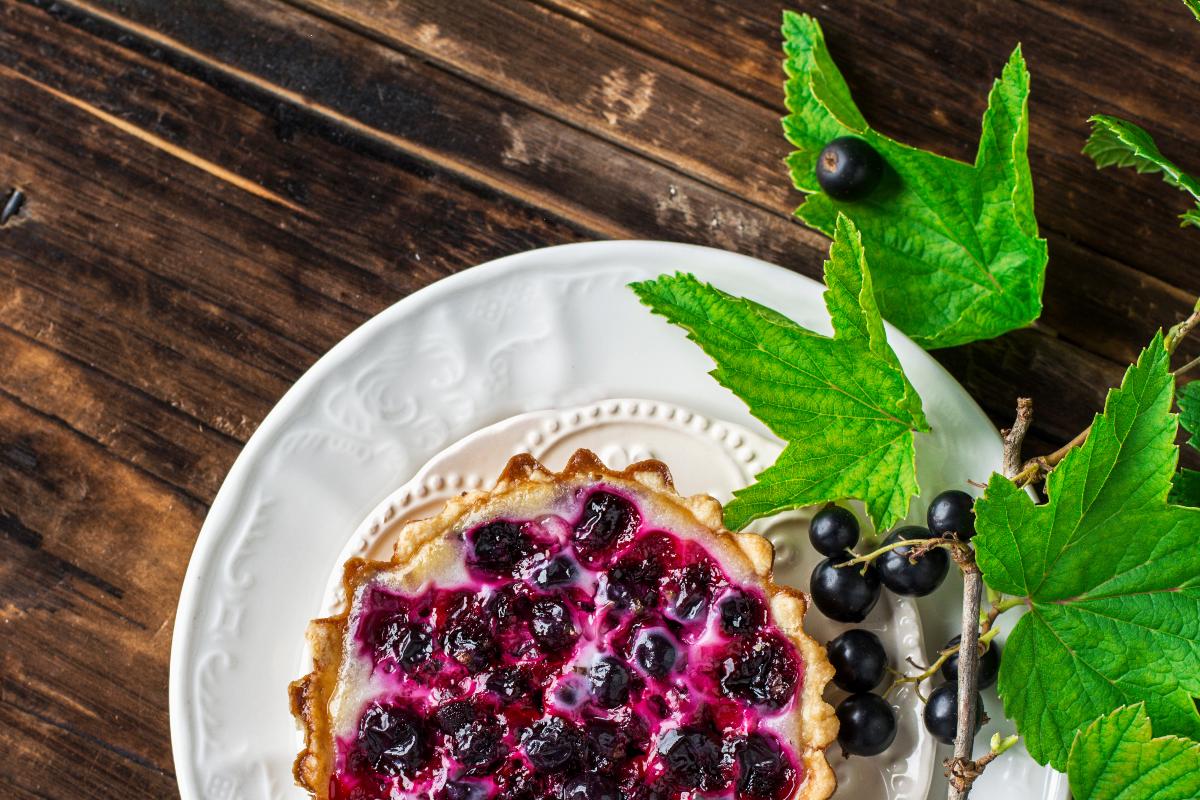 Vegan Huckleberry Pie